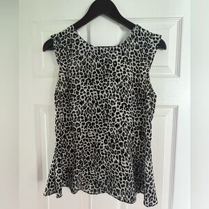 Black and white leopard print top with zip-up size 8US